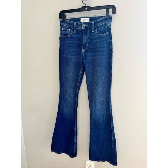 Abercrombie The Vintage Flare High Rise Jeans, Size 00/ 24 - Picture 3 of 9